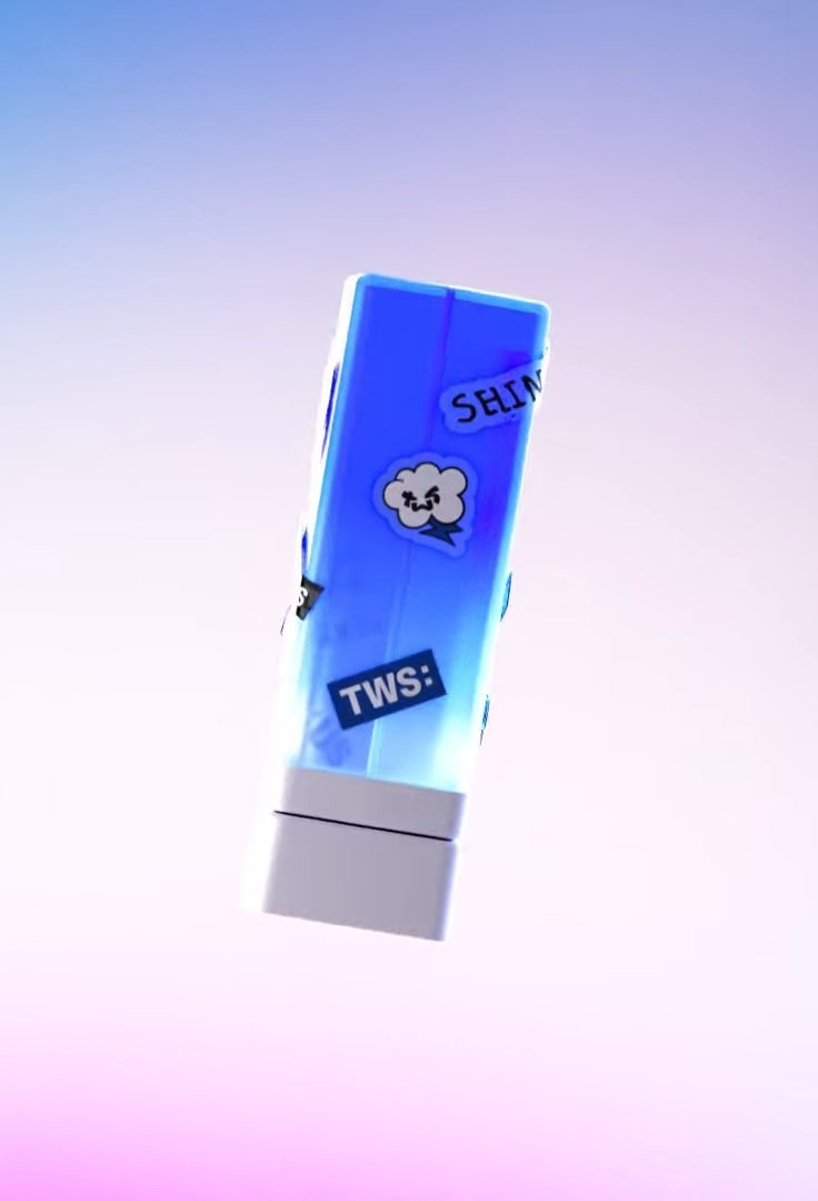 투어스 응원봉 드디어 나왓당 !!!
투..박하긴 한데 발광력이 중요해