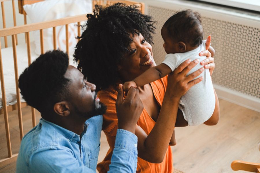 Dit zijn de populairste jongensnamen van 2024 >>> 24baby.nl/zwanger/babyna…