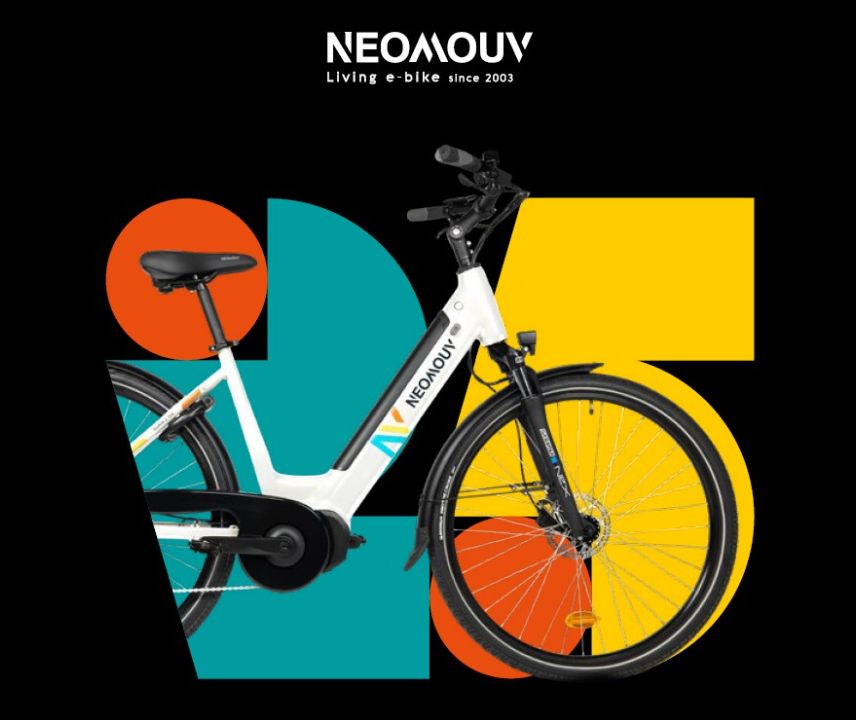 🌟 Happy New Year 2025! 🌟
The whole NEOMOUV / JUICY BIKE team wishes you a year full of success, joy and fabulous bike rides. 🚴 ♂️✨Thank you for your trust and support throughout the past year.
🎉 2025, a new adventure begins, and we can't wait to share more exciting surprises
