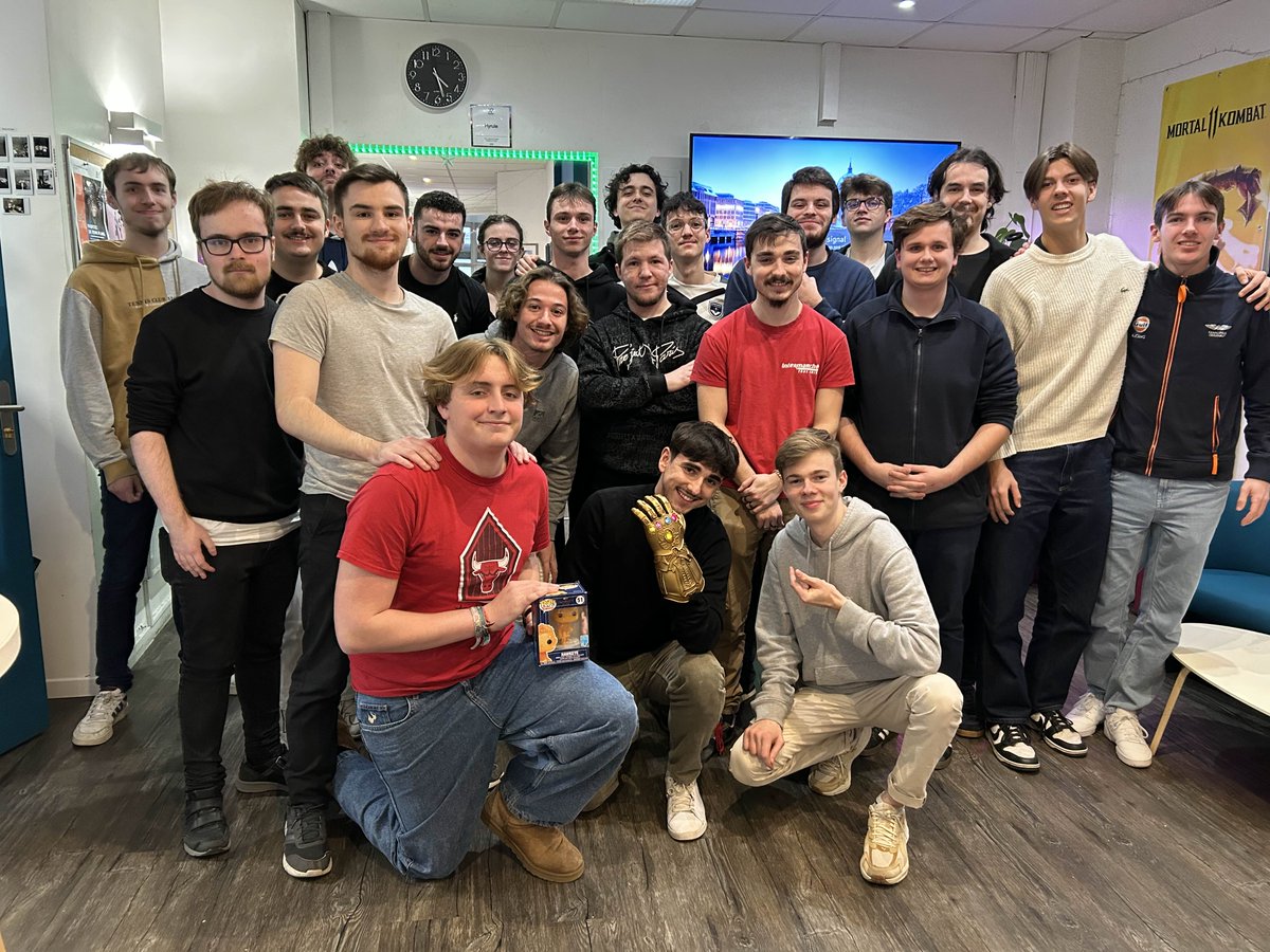 Skills_Quest's tweet photo. Dernière ligne droite pour notre incroyable équipe 💪 qui donne tout pour vous préparer un événement exceptionnel pour vous aidez à trouvez votre prochain stage/alternance ! 🎯✨

Suivez-nous dès maintenant et découvrez toutes les belles surprises qu’on vous réserve. https://t.co/tNiNwY3OYz