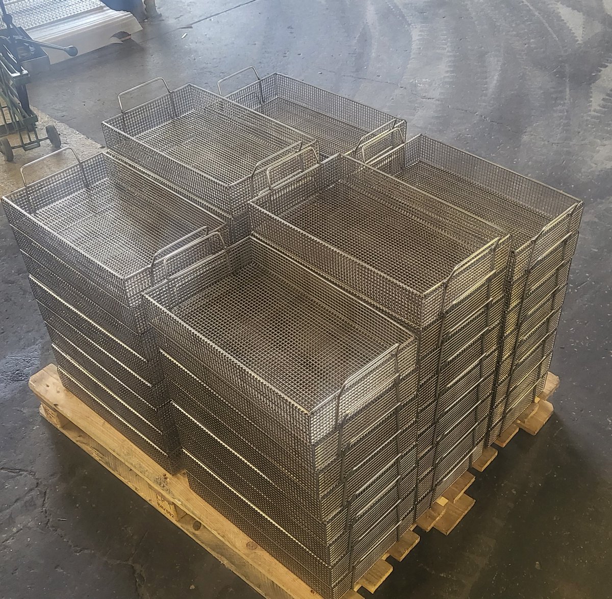 wmfabrications's tweet image. At Wire Mesh Fabrications, we pride ourselves on delivering innovative solutions that simplify operations and improve productivity.

💬 Need bespoke work holding trays? Contact us today or visit our website to find out more!

#WireMeshSolutions #WorkHoldingTrays