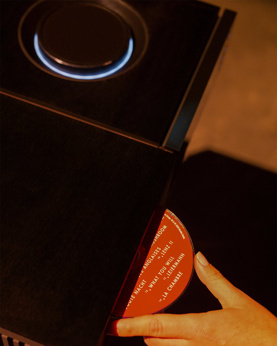 NaimAudio's tweet photo. Elevate your music experience with the award-winning Uniti Star! Whether it's your cherished CD collection, music-streaming services, or favorite radio stations, the Uniti Star brings it all to life.
Explore more : https://t.co/dhth9hF65o
#UnitiStar #NaimAudio https://t.co/Og9lWWPHoH