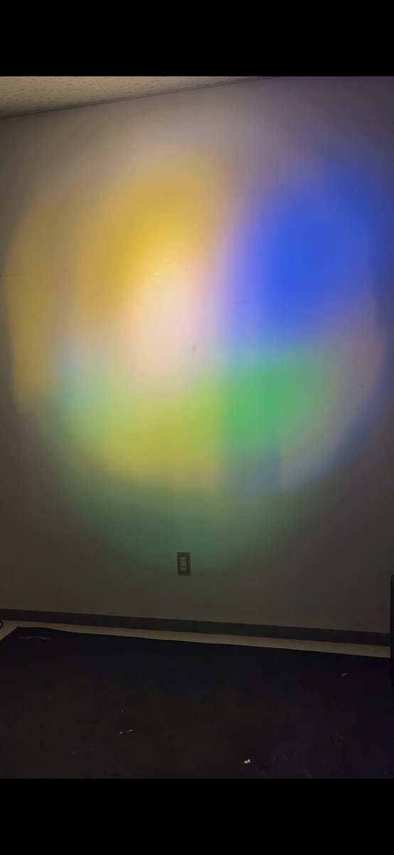 noirstudio3's tweet photo. I tried various color combinations.
A playful mix of light and color 

#ColorMix #CreativeLighting #LightArt
#ColorDesign #LightingVibes #AbstractArt
#LightAndColor #ArtVibes
#ColorPlay #DesignWithLight https://t.co/8tgx4ZYq5U