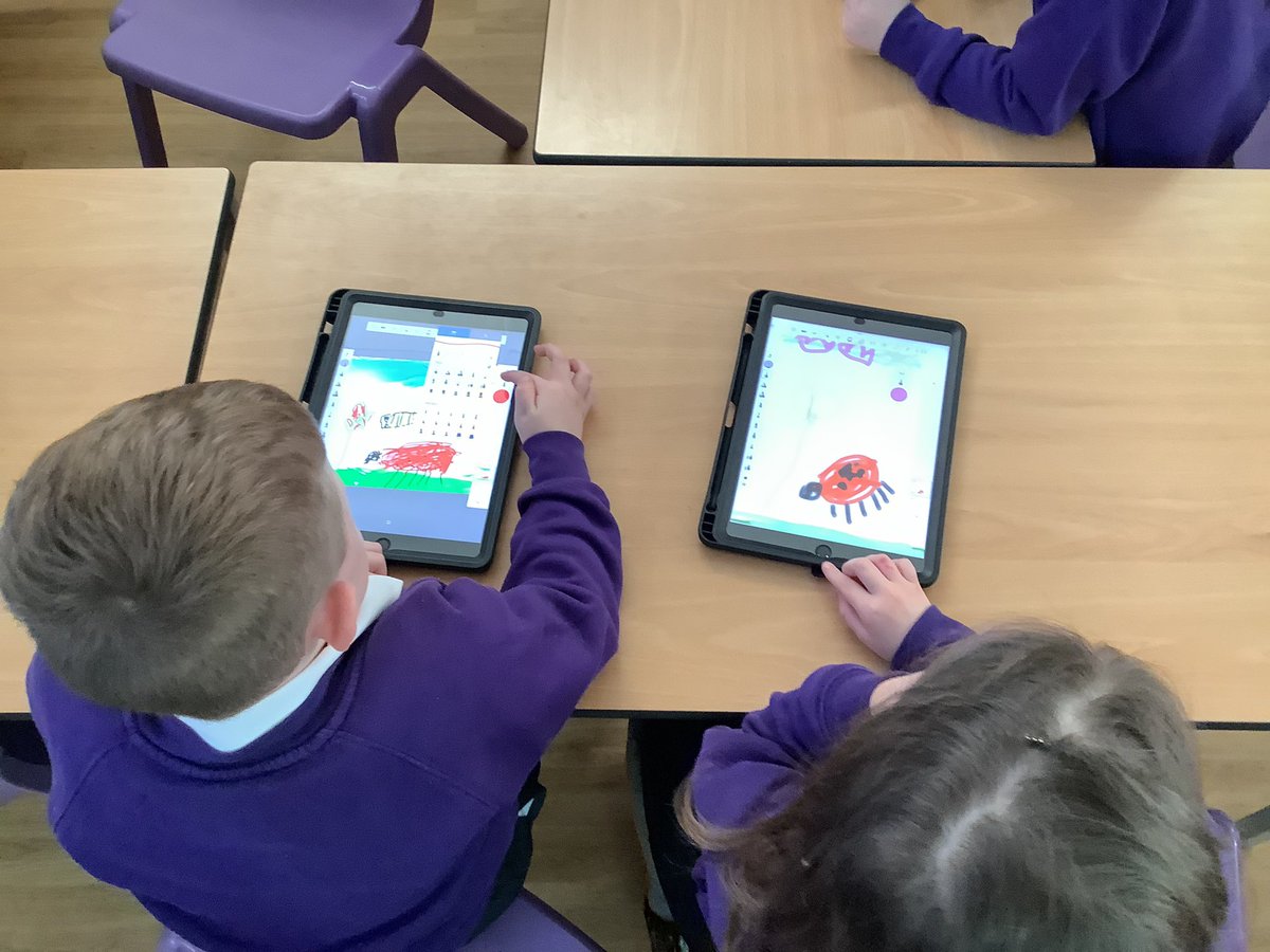 StGerardsWidnes's tweet photo. In #StGerardsComputing , Class 1 started their new minibeasts topic and designed their own minibeast front cover using iPads! ππ¦π·π¨ https://t.co/dv3lg2t8dk