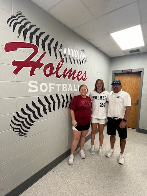 Lily McDonald tweet media