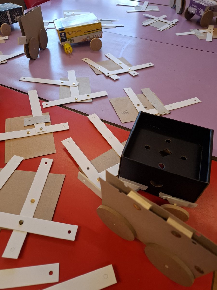 AllSaintsCofE's tweet image. Brilliant Design Technology CPD today for all classes: Early Years to Year 5/6!