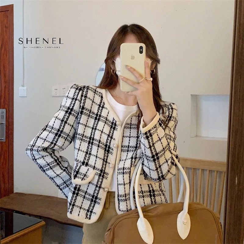 selenealora's tweet photo. rekomendasi blazer cakep buat kalian yang pengen tampil formal tapi tetap ada ala-ala korean stylenyaa!!✨🫵🏻 https://t.co/x0kF9mOGdx