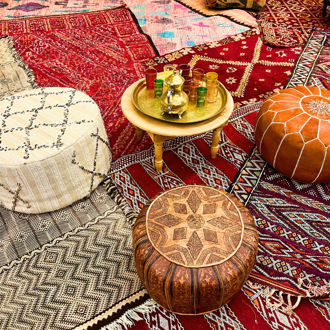 badiadesigninc's tweet image. 🌟 Transform Your Space with #MoroccanRugs, poufs, and cushions &amp;gt;&amp;gt; bit.ly/45aXqNU 

#MoroccanStyle #Poufs #Cushions #BohoDecor #TimelessDesign #MoroccanDecor #BadiaDesign