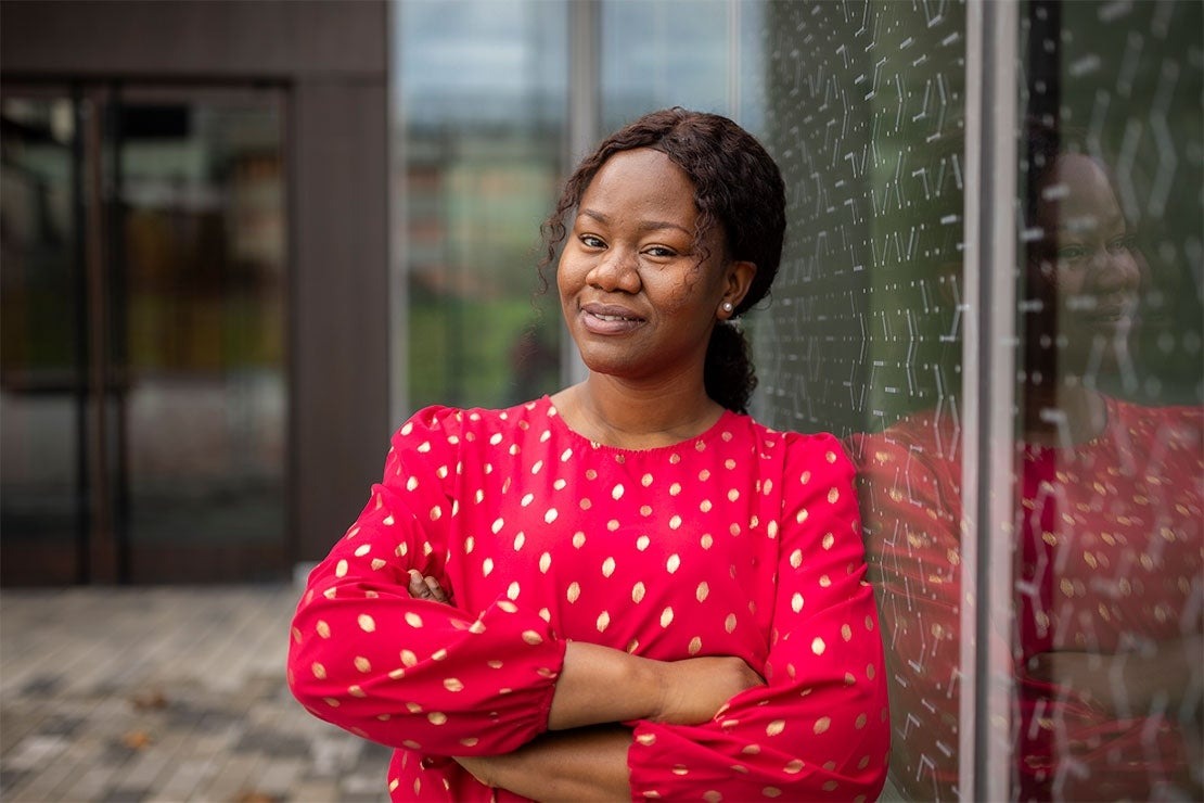 Sowing seeds of discovery: #UofT postdoc makes waves in plant metabolism research 🌱 uoft.me/bal