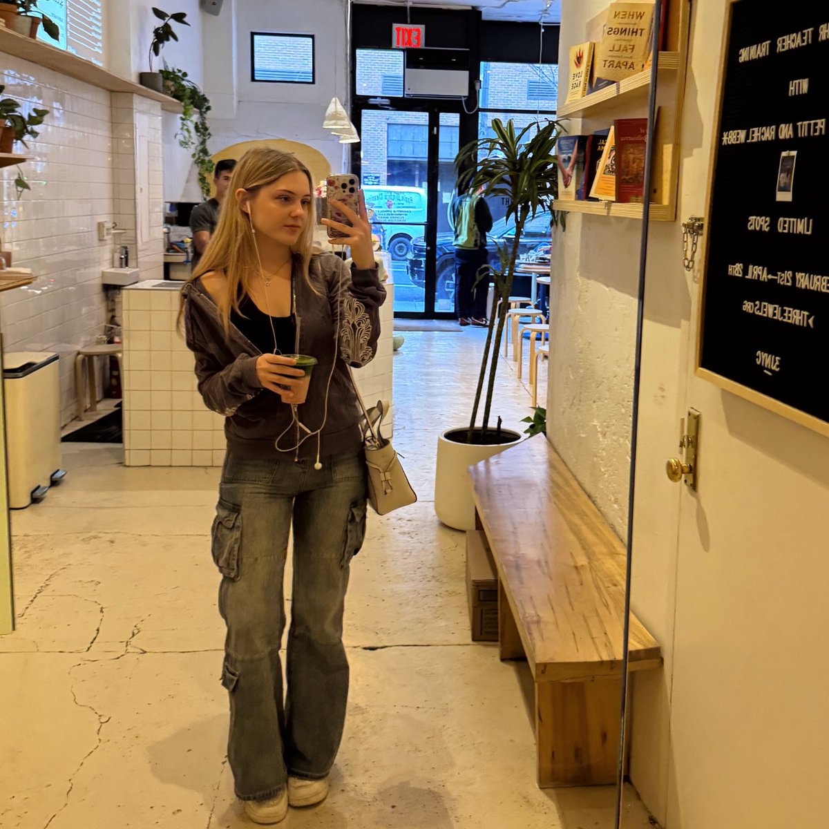 Nefffss's tweet image. Girl &amp;amp; her Matcha vs the world