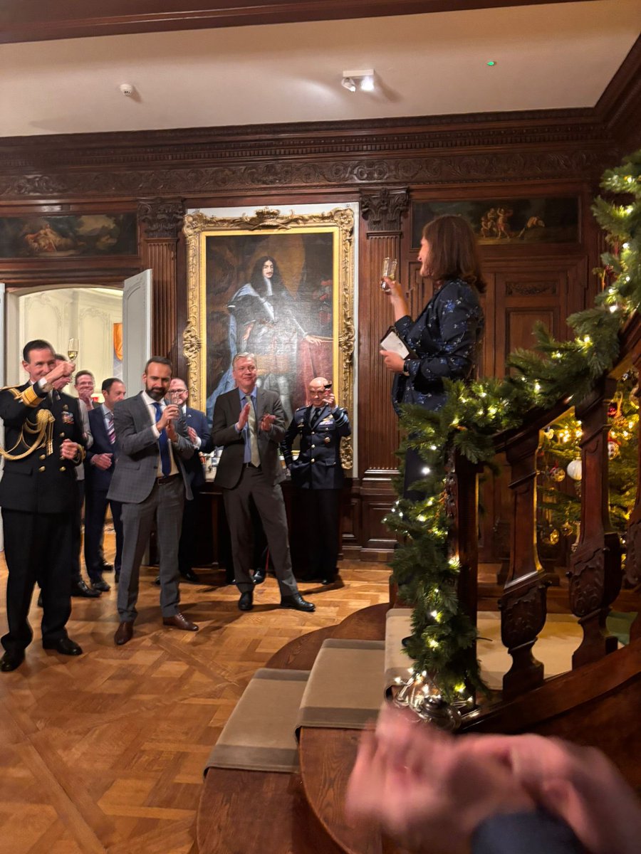 Lyne Biewinga ๐บ๐ฆ๐ณ๐ฑ๐ฌ๐ง (@lynebiewinga) on Twitter photo Wonderful start of 2025 with the New Yearsโ Reception of British Ambassador <a href="/JoannaRoperFCDO/">Joanna Roper</a> ! โญ
Hereโs to a brilliant 2025! ๐ฌ๐ง ๐ค ๐ณ๐ฑ
#NorthSeaNeighbours #StrongerTogether Wonderful start of 2025 with the New Yearsโ Reception of British Ambassador <a href="/JoannaRoperFCDO/">Joanna Roper</a> ! โญ
Hereโs to a brilliant 2025! ๐ฌ๐ง ๐ค ๐ณ๐ฑ
#NorthSeaNeighbours #StrongerTogether