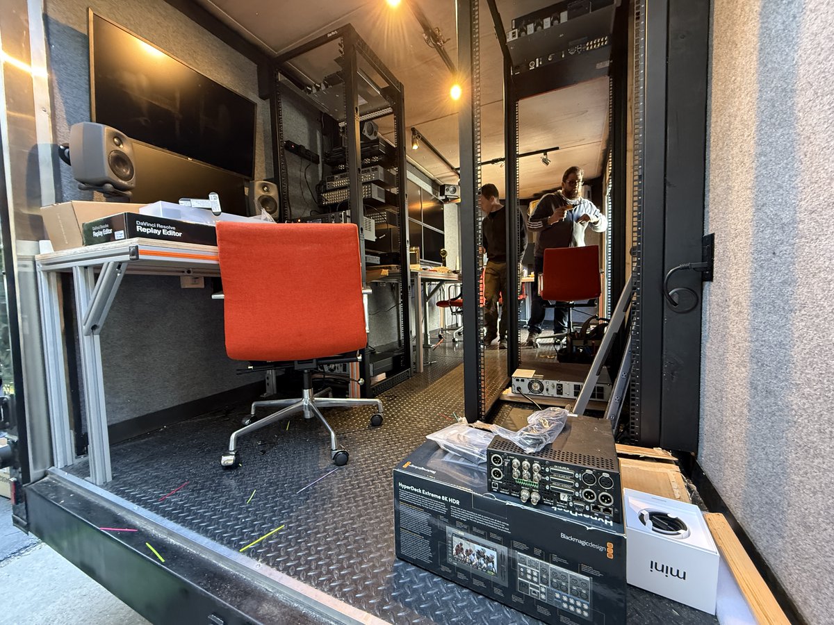 Everyday Astronaut tweet media