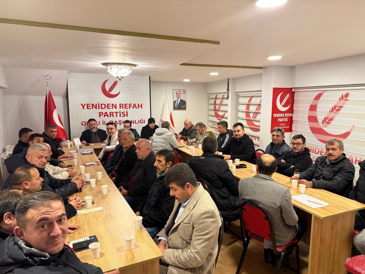 İl yönetim kurulu toplantısı yoğun bir katılımlımla icra ettik.