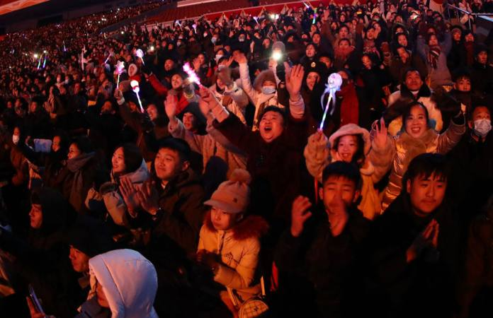 Korea_Friend_UK's tweet photo. While chaos reigns in puppet fascist south Korea the DPRK New Year performance is continuing at the May Day Stadium. No doubt 2025 will be a year of a great leap forward for People's Korea and further decline for the puppet south https://t.co/S3wJWjKIGA