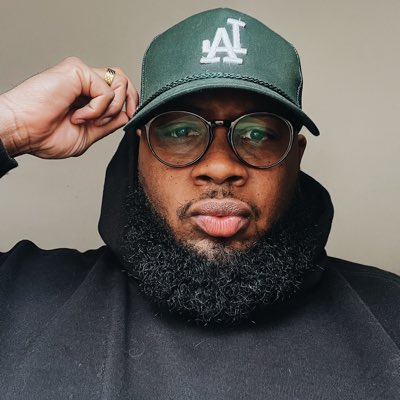 QJHenderson's tweet photo. #NewProfilePic https://t.co/7TIVdoCIPn