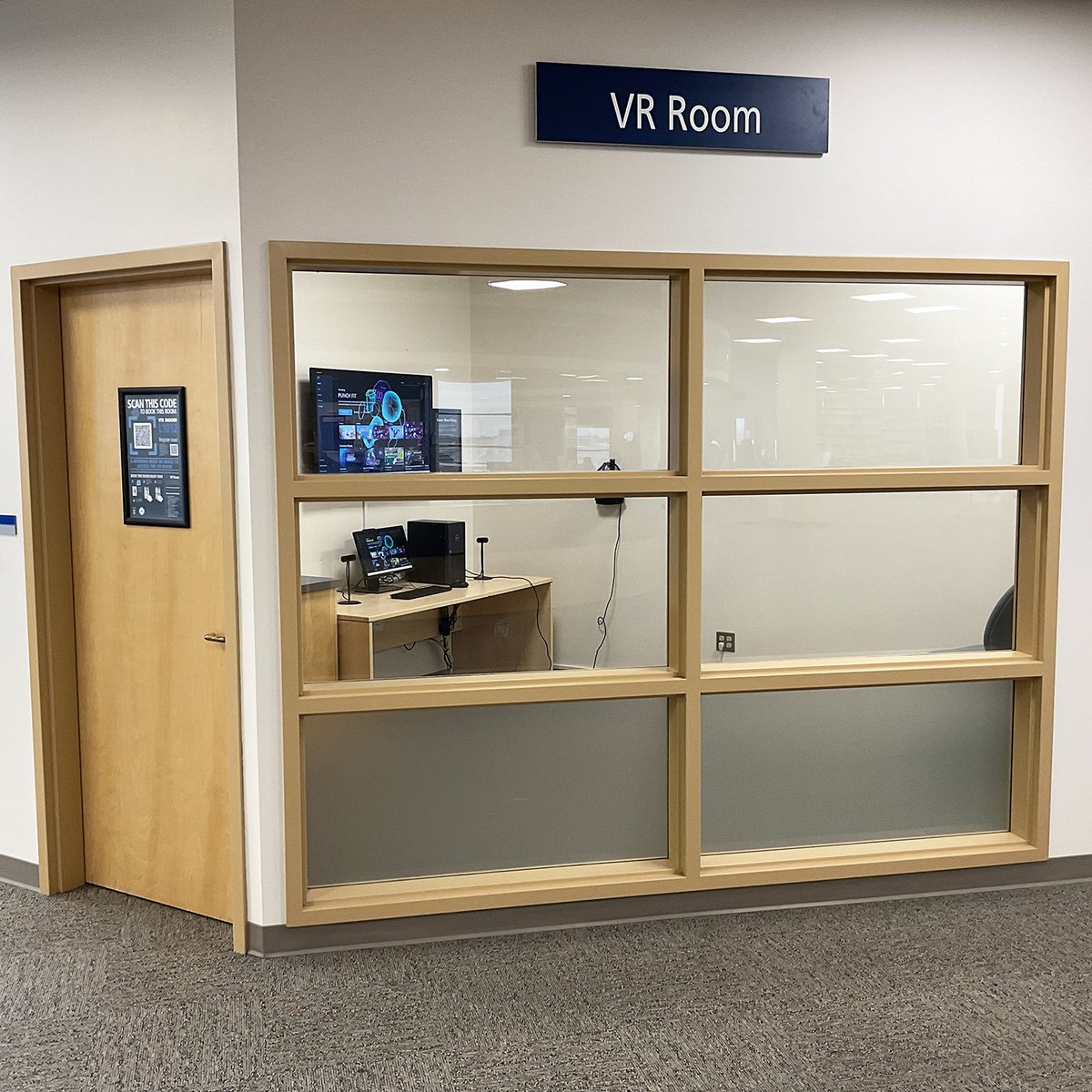 ulethlibrary's tweet image. Experience virtual reality in the #ULethbridge Library! ᯅ🕹📹

In the new VR Room, you can experience and experiment with virtual reality to enhance your studies and learn new skills!

🔗 Learn more @ ulethbridge.ca/notice/notices…

#ProjectSandbox #VR