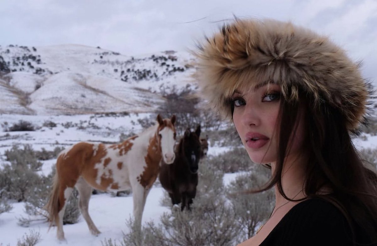 𝒥 (@suaverotic) on Twitter photo 