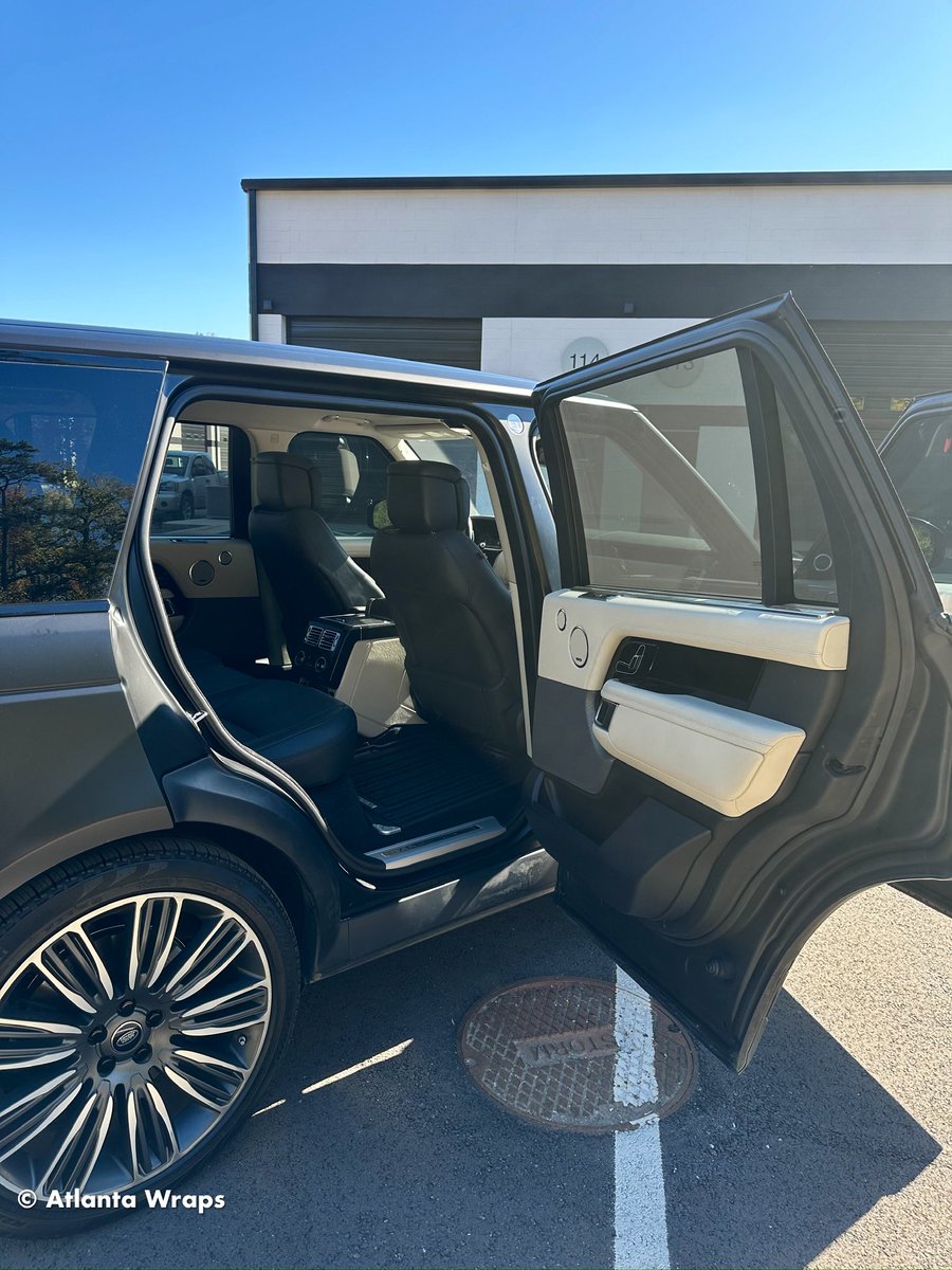 AtlantaWraps's tweet photo. Range Rover with the Atlanta Wraps touch.

Full Satin Black Wrap
Full Ceramic Window Tint
PPF Removal 

#atlantawraps #paintisdead #atlanta https://t.co/QNnkRrA52U