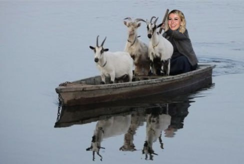 WakeUpToken's tweet photo. Legend Has It @HalieyWelchX Is out at sea...

$WAKEUP https://t.co/aozgkUWWX5