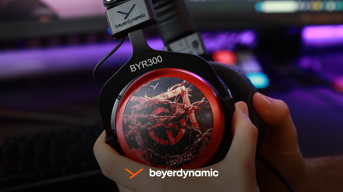 Do you want to be in a league of your own in terms of sound and appearance? Our MMX 300 PRO MANUFAKTUR makes it possible. Here you can configure your headset according to your individual preferences. Get to know more about it: fcld.ly/mmx300promanuf… 🎮🧑‍🎨 #beyerdynamic