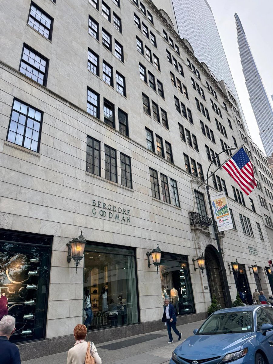 CandyIrmef's tweet image. On the road of life, when you meet kindness, you learn to give; when you meet a smile, you learn to share; when you meet ups and downs, you learn to be brave