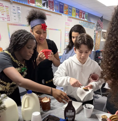Parkwood Middle School (@parkwoodmsnc) on Twitter photo Here's to hoping your Winter Break looked a lot like these 8th graders sipping hot cocoa out of their clay mug creations! We're happy to have you back! <a href="/AGHoulihan/">Andrew G. Houlihan</a> <a href="/UCPSNC/">Union County Public Schools</a> Here's to hoping your Winter Break looked a lot like these 8th graders sipping hot cocoa out of their clay mug creations! We're happy to have you back! <a href="/AGHoulihan/">Andrew G. Houlihan</a> <a href="/UCPSNC/">Union County Public Schools</a>