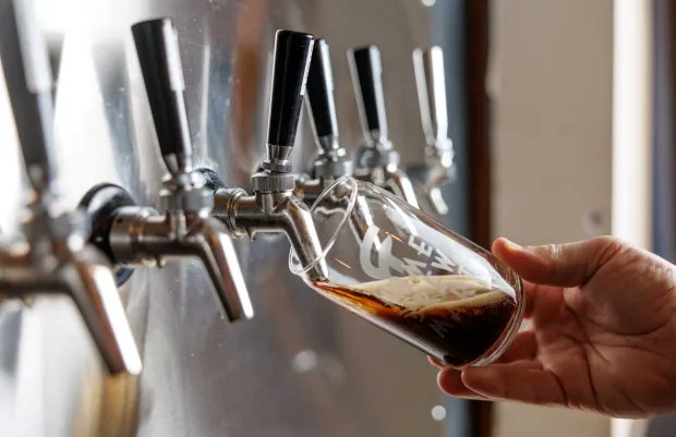 SDBeerNews's tweet photo. How about we start the week off with some good #news? Namely our recent article for the @SDUT about local landmark #HomeBrewMart's return to its roots under its ex-manager & longtime staffers! | https://t.co/1lKevOqCUA
#sdbeernews #sdbeer #sandiego #beer #craftbeer #sdut #cheers https://t.co/IYCRGNVmKw