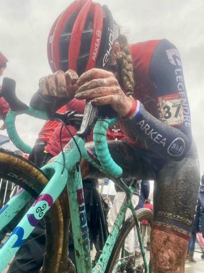 Dernière répétition avant le Championnat de France, près de la maison à Pontchateau 👀

📷 <a href="/josselin_riou/">Josselin Riou</a>