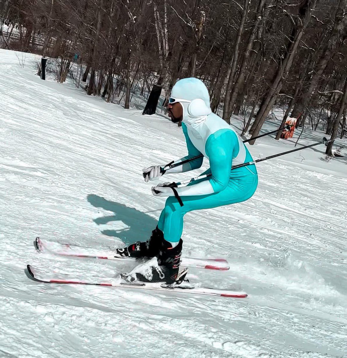 Check out my Frozone Cosplay. I found my Supersuit!! 🥶❄️

IG: <a href="/CosPlayNay/">CosPlayNay</a>
