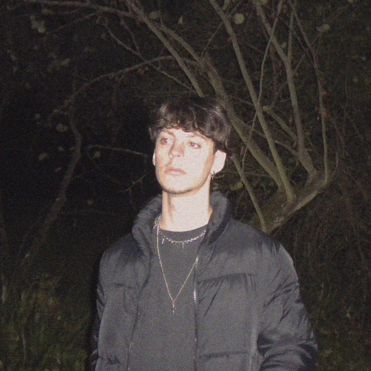 our 1st release of 2025 👀😇

hailing from Imola, Italy - Fraxy joins Jadū Dala with HIGHER - a high-octane bass house tune perfect for kicking off the party. HIGHER drops Wednesday 📍 

🎶 🔗 👇