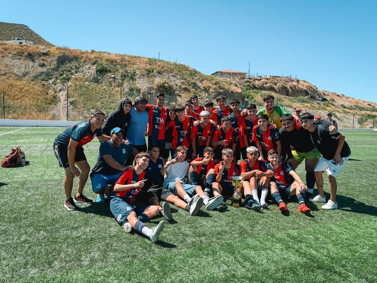 PrensaUSMA's tweet photo. RESERVA | CAMPEONES DEL TORNEO ZONAL 🏆⚽️ https://t.co/LFlqdrnymd