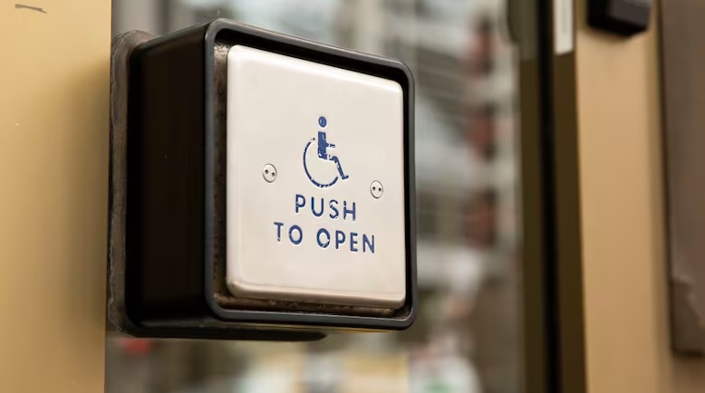 When Ontario crossed into 2025, it was supposed to do so as an accessible province. Instead, advocates say it's missed its own deadline. ow.ly/ue6W50UAmMm