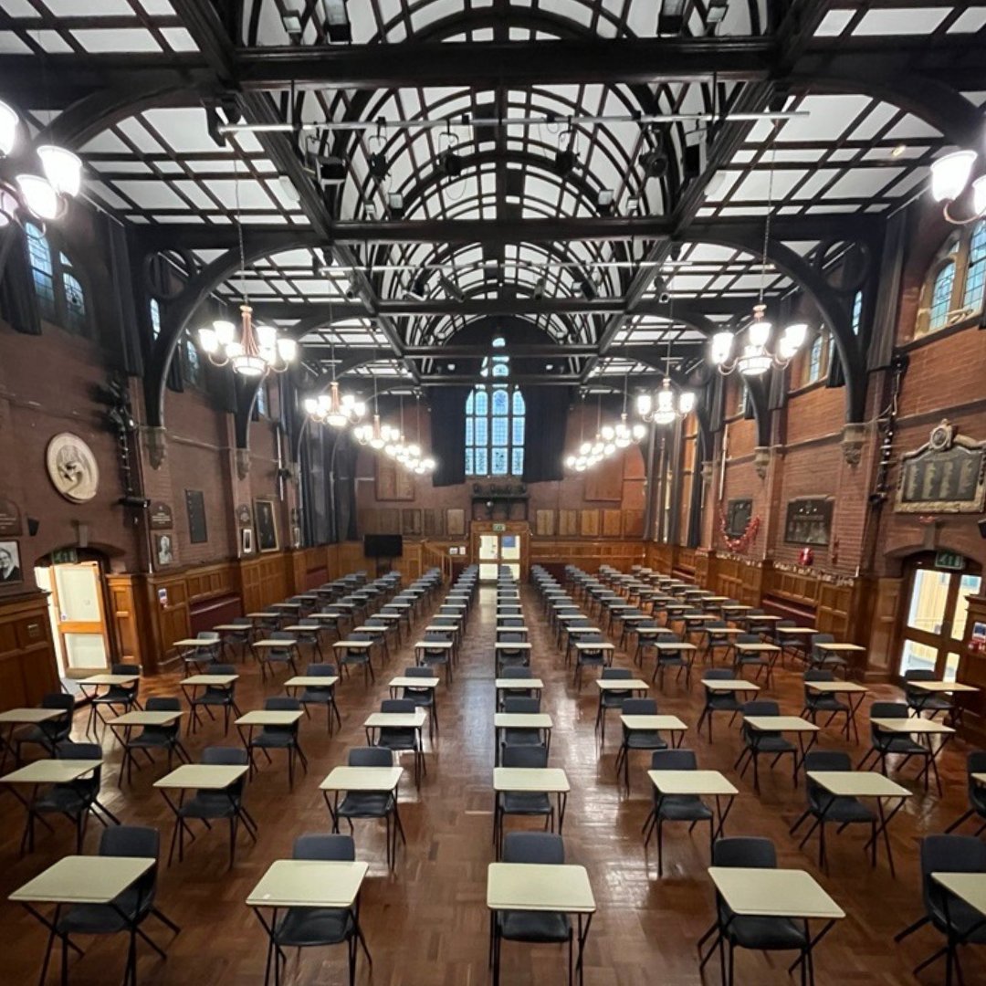 BuryGrammar's tweet image. 📝Examinations are taking place this week for Years 7 to 13.
🍀Best of luck to everyone, especially our Year 11 and Year 13 students sitting their mock examinations. We know all your hard work will pay off. 👏
#BuryGrammarSchool