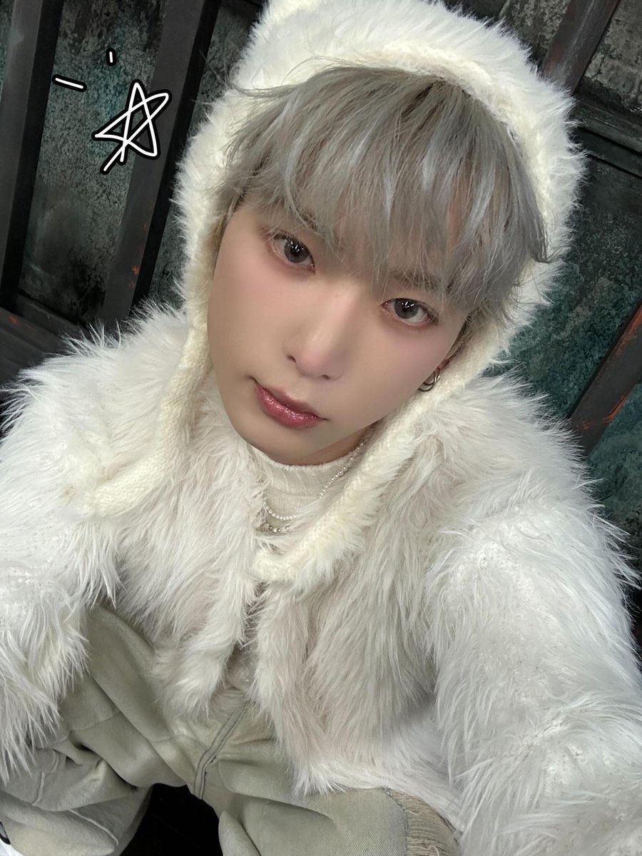 🌟 010625 #HARUA

🐱ྀི❤︎

+🐰: [CH] kitty cat ❤︎

#andTEAM #앤팀
<a href="/andTEAMofficial/">&TEAM OFFICIAL</a>