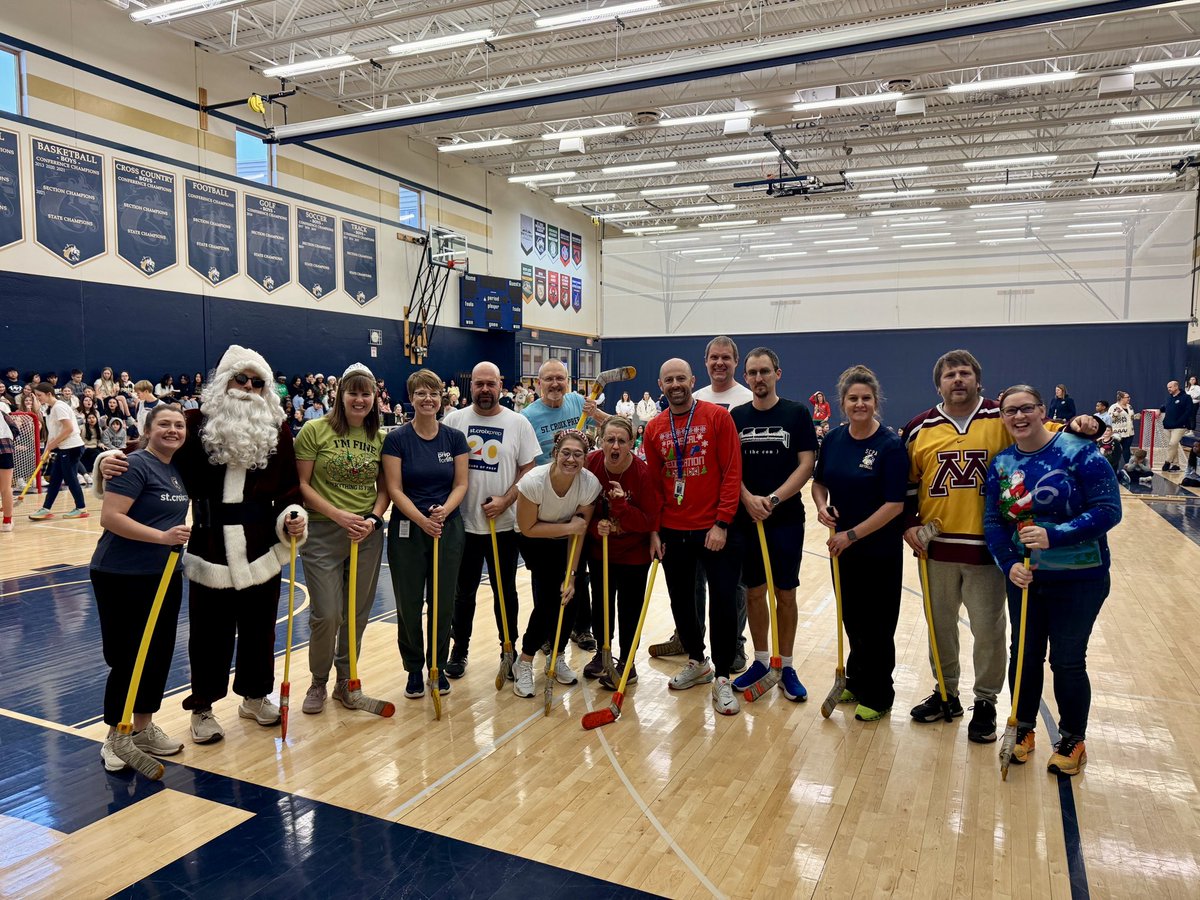 stcroixprep's tweet photo. The annual Middle School floor hockey tournament ๐
#stcroixprep #stcroixprepforlife #msfloorhockeytournament #teachersvsstudents https://t.co/9KKxyCKwAb