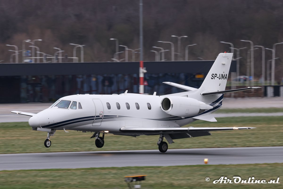 bjfloor's tweet photo. Eerste bizjet van 2025 op Lelystad Airport
Lees verder op:
https://t.co/wOJf6KaAm9
#EHLE #LelystadAirport #Cessna #Citation #SPUMA #Bizjet #SMARTJET https://t.co/eS1iI5Q6dT