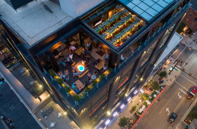 TheWexMedRctr's tweet photo. 🌆 Columbus Discovered: Adventures Await! 🌆

Elevate your nights at Lincoln Social Rooftop—breathtaking city views, craft cocktails, and an unforgettable vibe. 🍸🌃

Explore the best of Columbus nightlife!
#WhyWorkWexner #ColumbusDiscovered #Nightlife https://t.co/mrnX78B7wQ