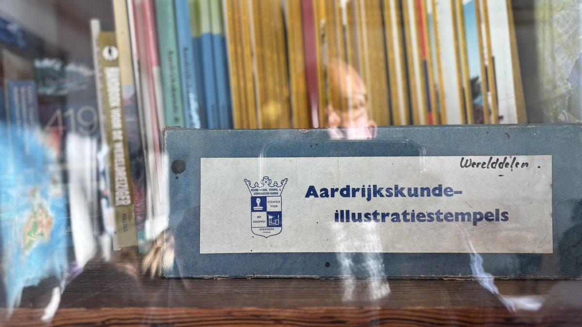 HansPeterRol's tweet photo. A photo a day, keeps my freedom close.
06-01-2025.
Details of my day. #School #Lyceum
#photography #photo #foto #fotografie #photojournalism #museumphotography #blackandwhitephotography #Streetphotography #Detailsofmyday #Art https://t.co/XSkNXP2vZb