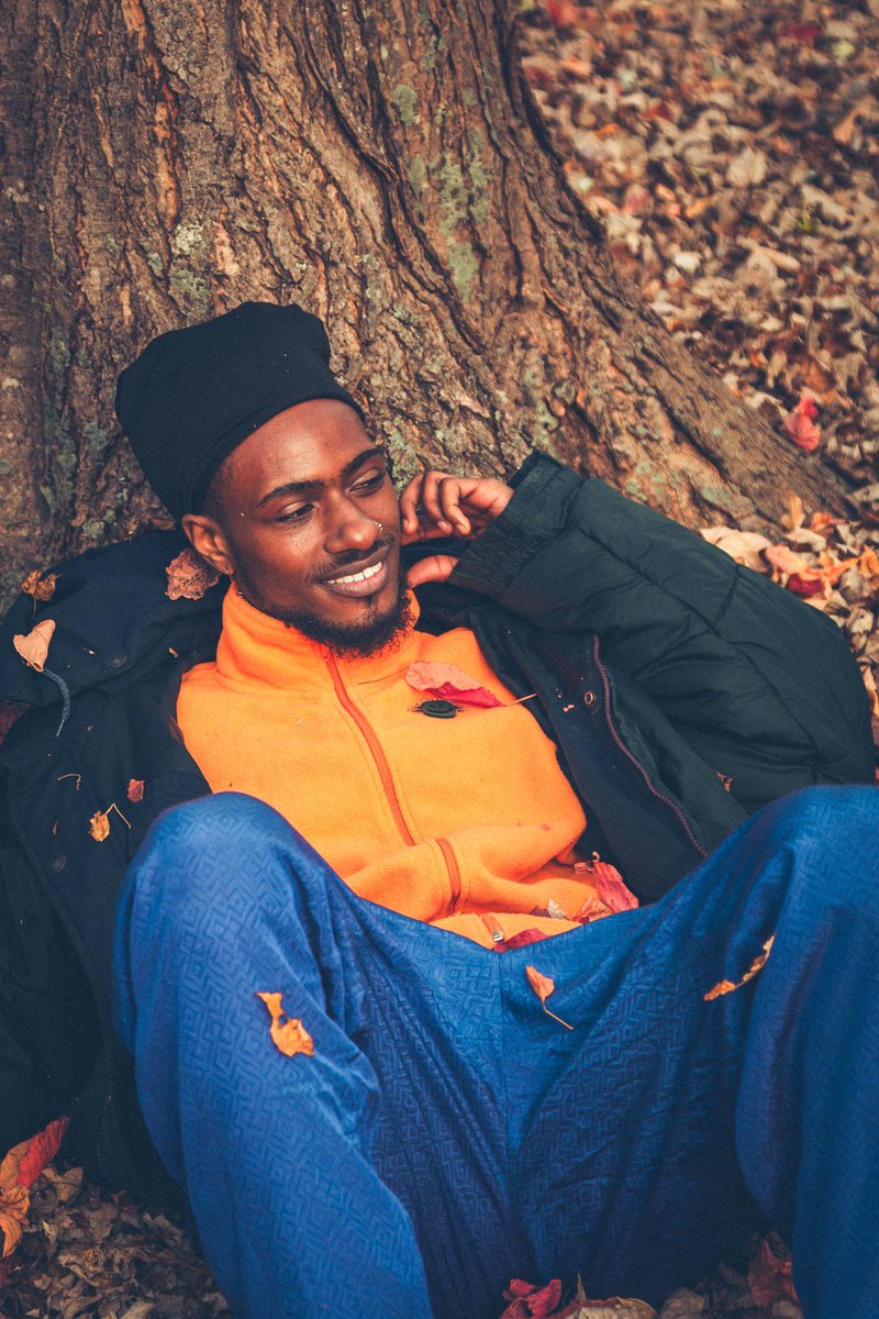 📸 by classicevolution 

Revival Music Video featuring the gang, <a href="/GrandFather_Rx/">The Merc with a Mouth</a> and <a href="/hes_karim/">Frank Sriracha</a> , is officially done! Now the fun begins! Stay tuned this week 😉 
it’s gonna be another Very Good year!  
Come Meet The Family 🧑‍🧑‍🧒 

#vibe #happymonday #music #boston #artists