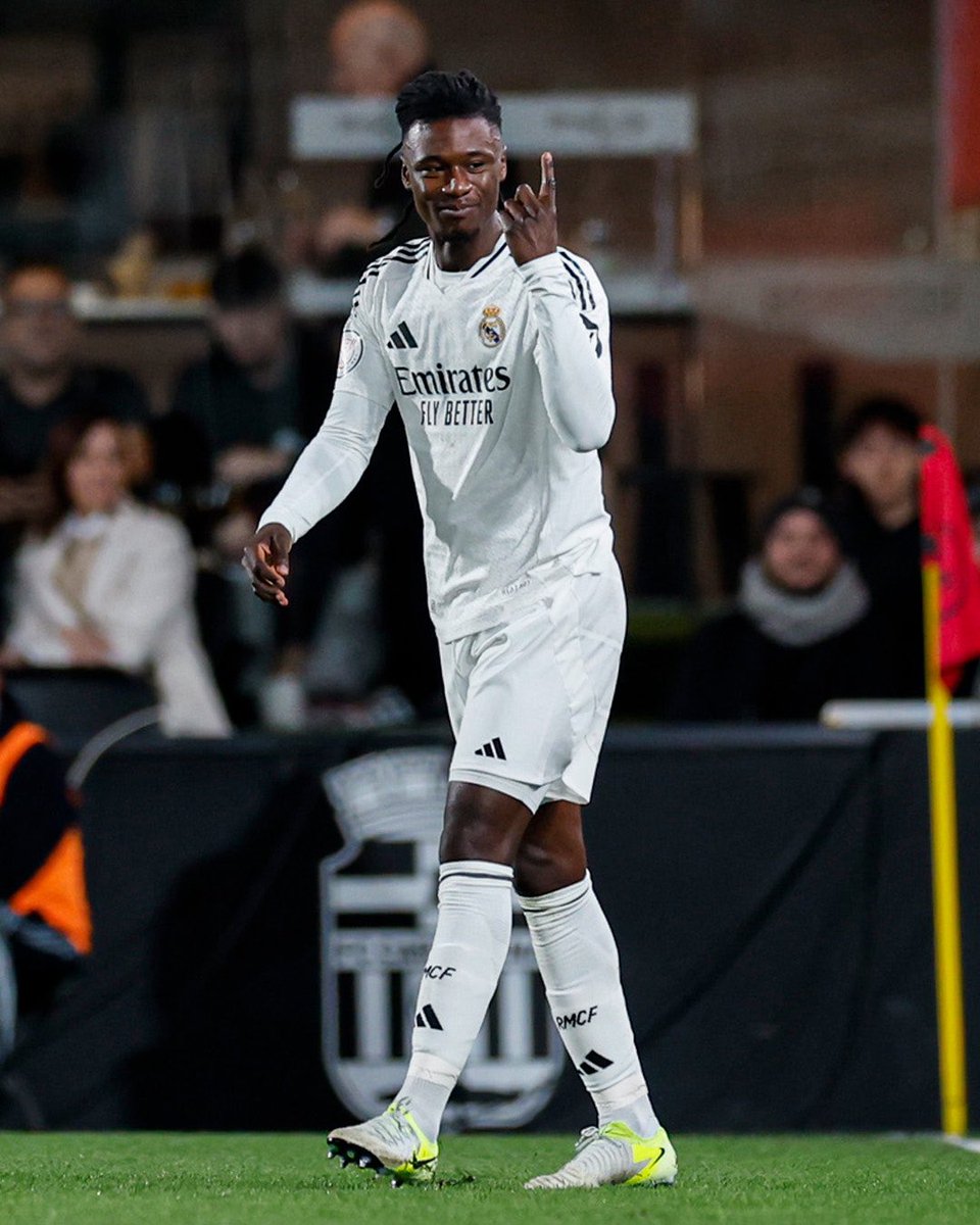 madrid_total2's tweet photo. 🚨 SORTEO EXPRÉS INTERNACIONAL

Camiseta de Fede Valverde o Eduardo Camavinga!

Requisitos:
• RT
• Follow @madrid_total2 y @futboljersey7

Opcional: Mencionar a 1 amigo para doble participación https://t.co/e7GpQPII9v