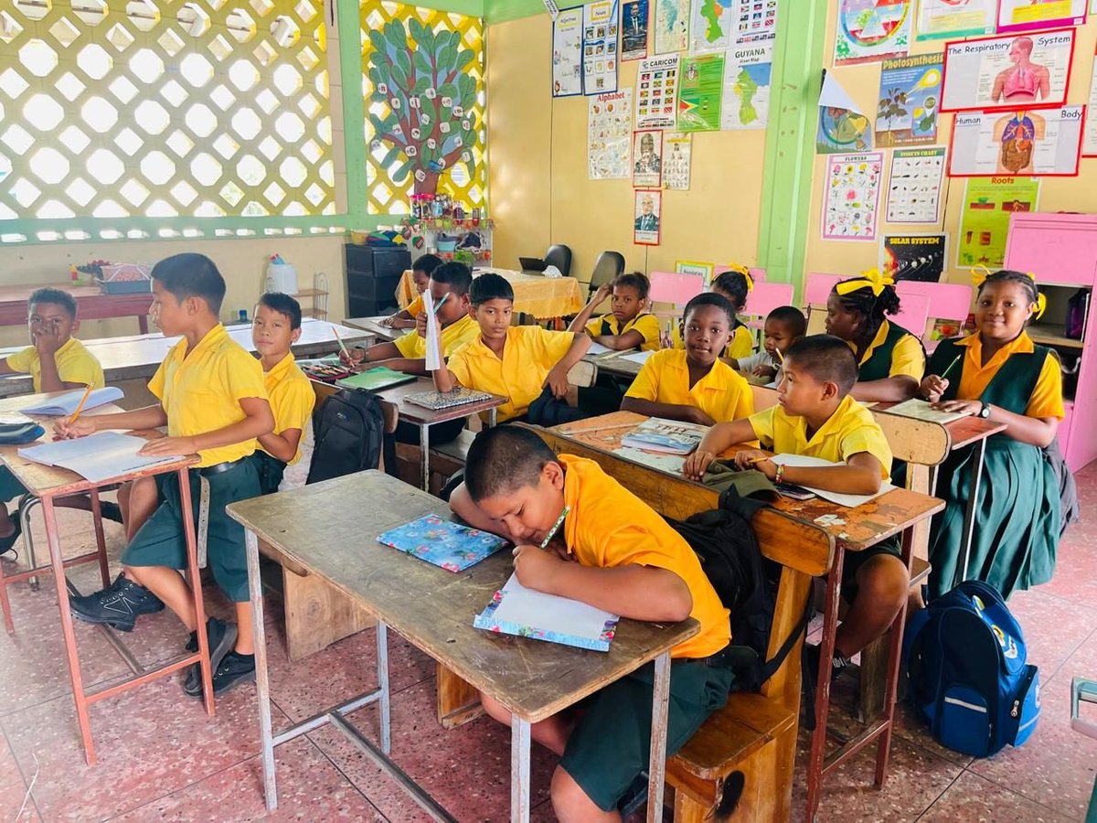 EducationGuyana's tweet image. Yarrowkabra Primary School.
#BackToSchool #TermTwo #EasterTerm