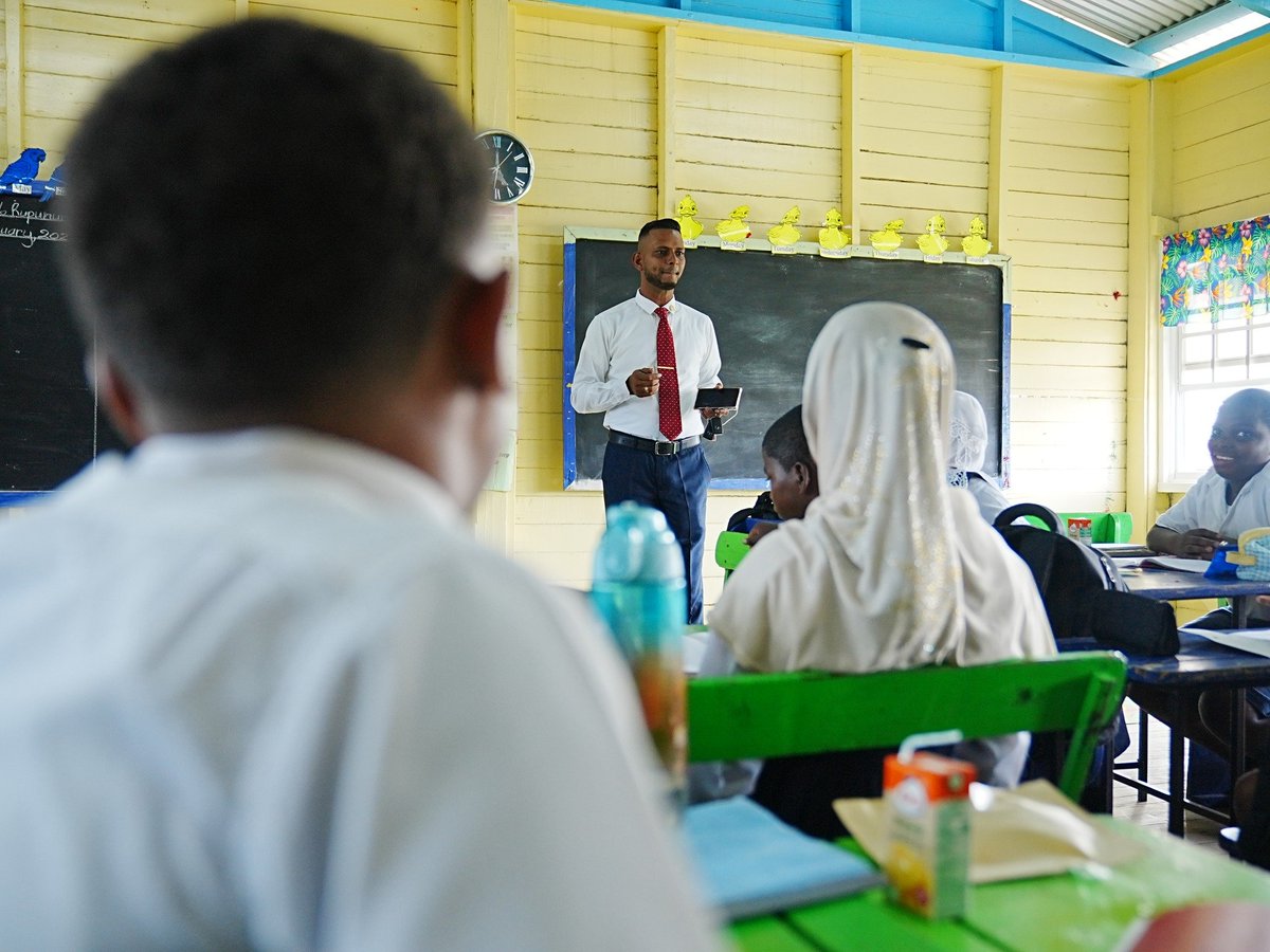 EducationGuyana's tweet image. Enterprise Primary School is in session for the Easter Term. 
#BackToSchool #TermTwo #EasterTerm
