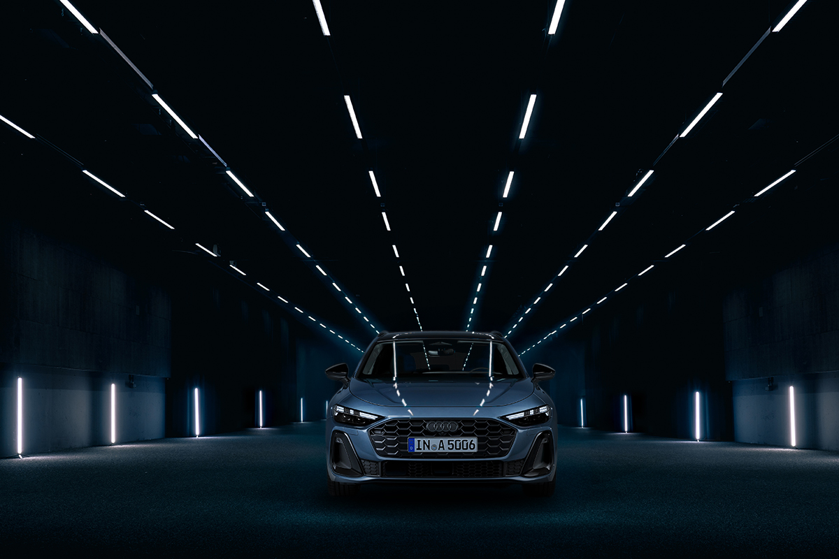 At the Audi headquarters in Ingolstadt, the Audi Light Tunnel is Europe’s largest testing facility for vehicle lighting. It enables precise testing to pioneer Audi Light innovations like in the new Audi A5.

#Audi #VorsprungDurchTechnik #AudiA5 #ThisIsAudi