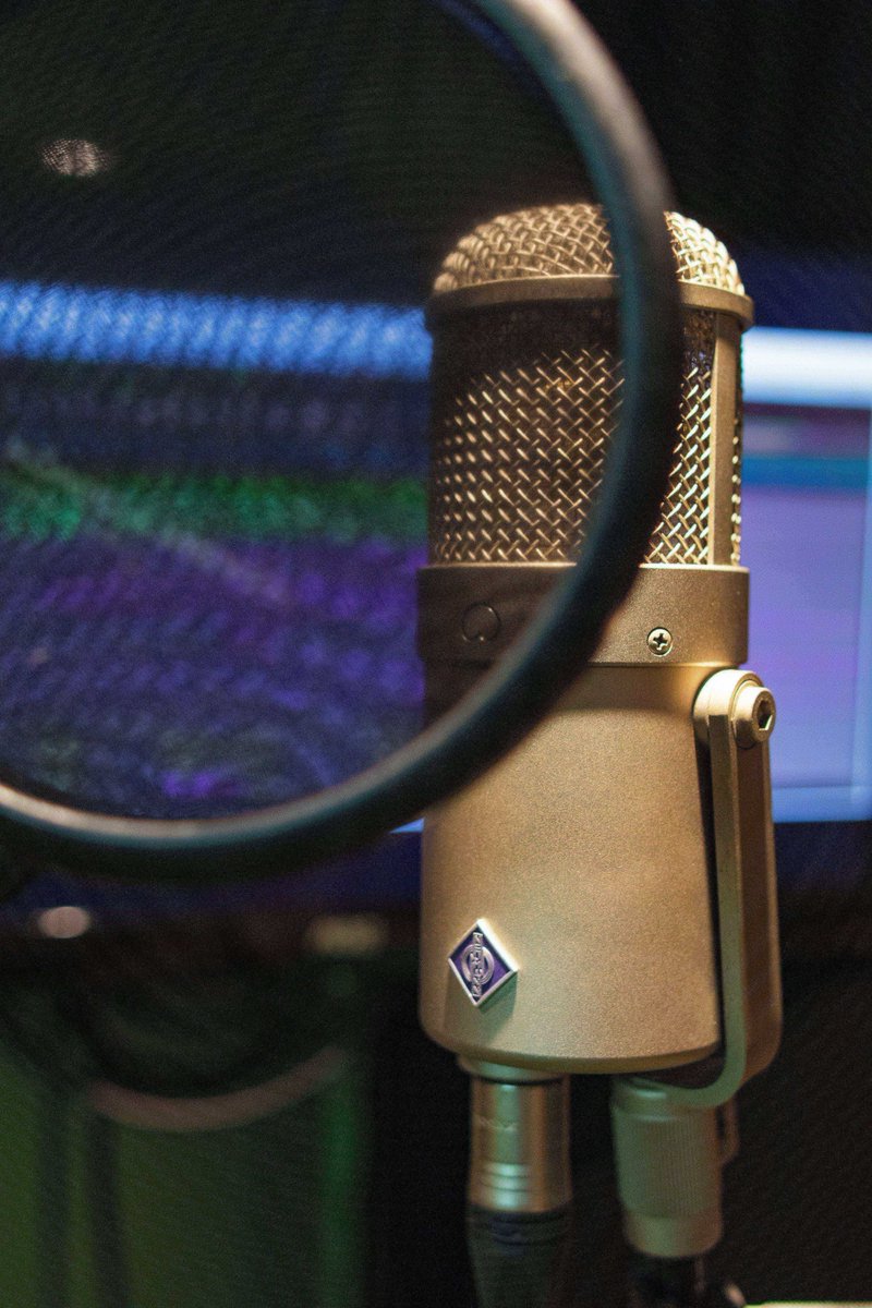 Our Neumann U47 FET is the backbone of our vocal booth. Its clarity, smooth top end, and rich midrange make it perfect for capturing vocals with depth and character. It also handles low-end like a champ, ideal for bass amps and kick drums. Reliable, versatile, and essential.