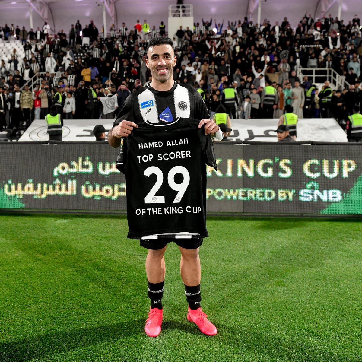 abderrazak Hamdallah (@hamedallah_9) on Twitter photo Happy to qualify for the semi-finals of the King's Cup and the tournament's all-time top scorer <a href="/AlShababSaudiFC/">نادي الشباب السعودي</a> 🖤🤍 Happy to qualify for the semi-finals of the King's Cup and the tournament's all-time top scorer <a href="/AlShababSaudiFC/">نادي الشباب السعودي</a> 🖤🤍