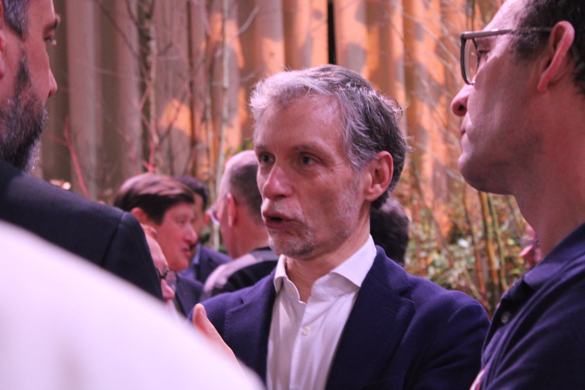 lilleverte's tweet image. 🎉 Ce soir ce sont les voeux aux personnalités à l'hôtel de ville !

L'occasion de souhaiter une belle et heureuse année à tous ceux et toutes celles qui font notre belle ville de #Lille 🙏❤️