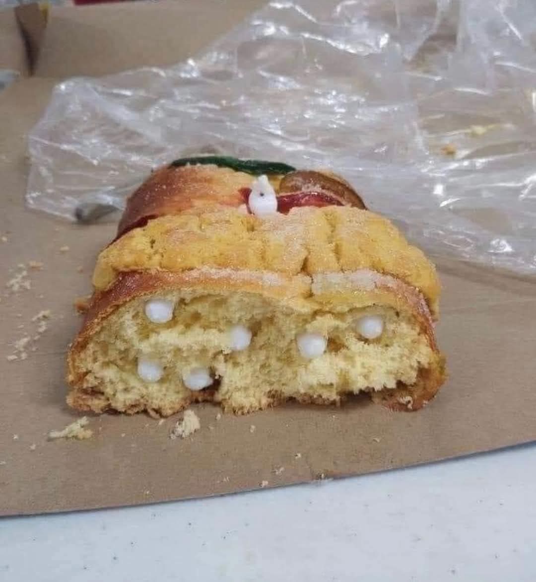 EPataneria's tweet photo. Así te dejaba la rosca y ahora ya ni saludas, en fin la hipocresía... https://t.co/XPoR98SZAJ