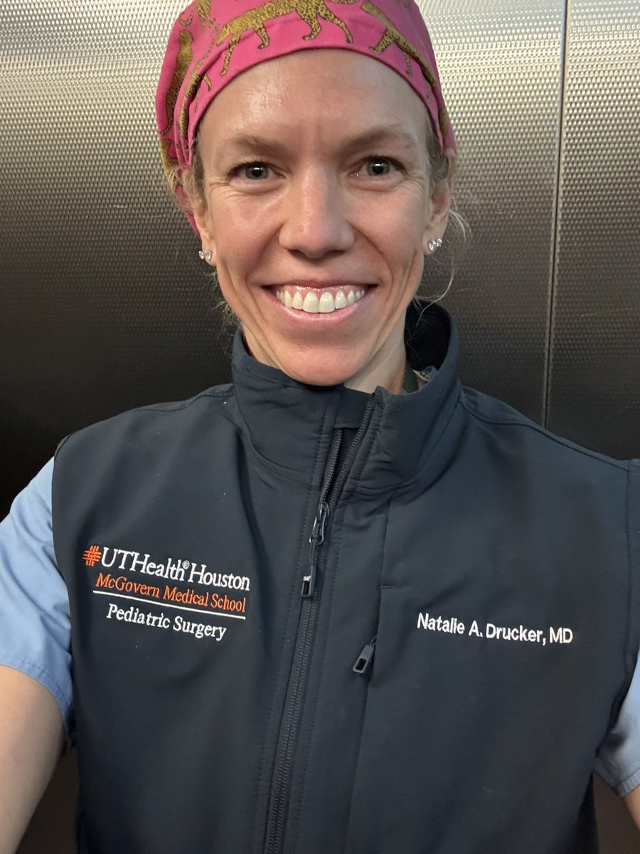 New year new swag <a href="/UTH_Pedisurg/">UT Pediatric Surgery</a> ! Thanks <a href="/KuoJenTsao/">KuoJen Tsao, MD</a>!