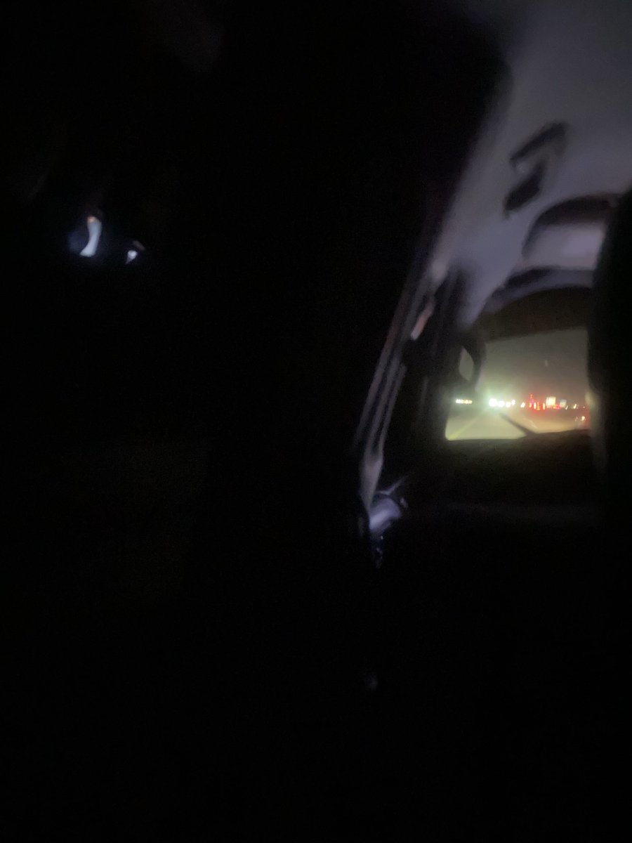 بابا حاط طلال الحمراني بطريق وقصة رعب واحنا بطريق والظلام 😳😳