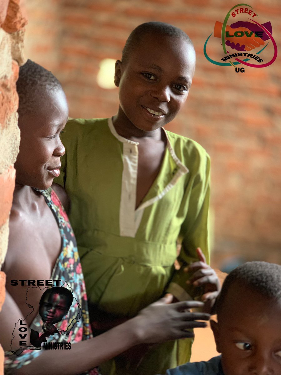 No act of kindness, no matter how small, is ever wasted. Join us today

#streetloveug #charity #nonprofit #donate #love #fundraising #community #support #help #volunteer #giveback #covid #donation #fundraiser #ngo #education #dogood #children #socialgood #GivingTuesday